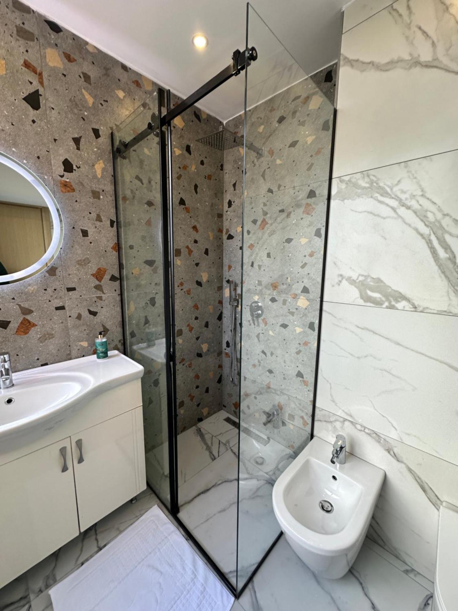 Xhimi'S Seaside Apartments Durrës Zewnętrze zdjęcie