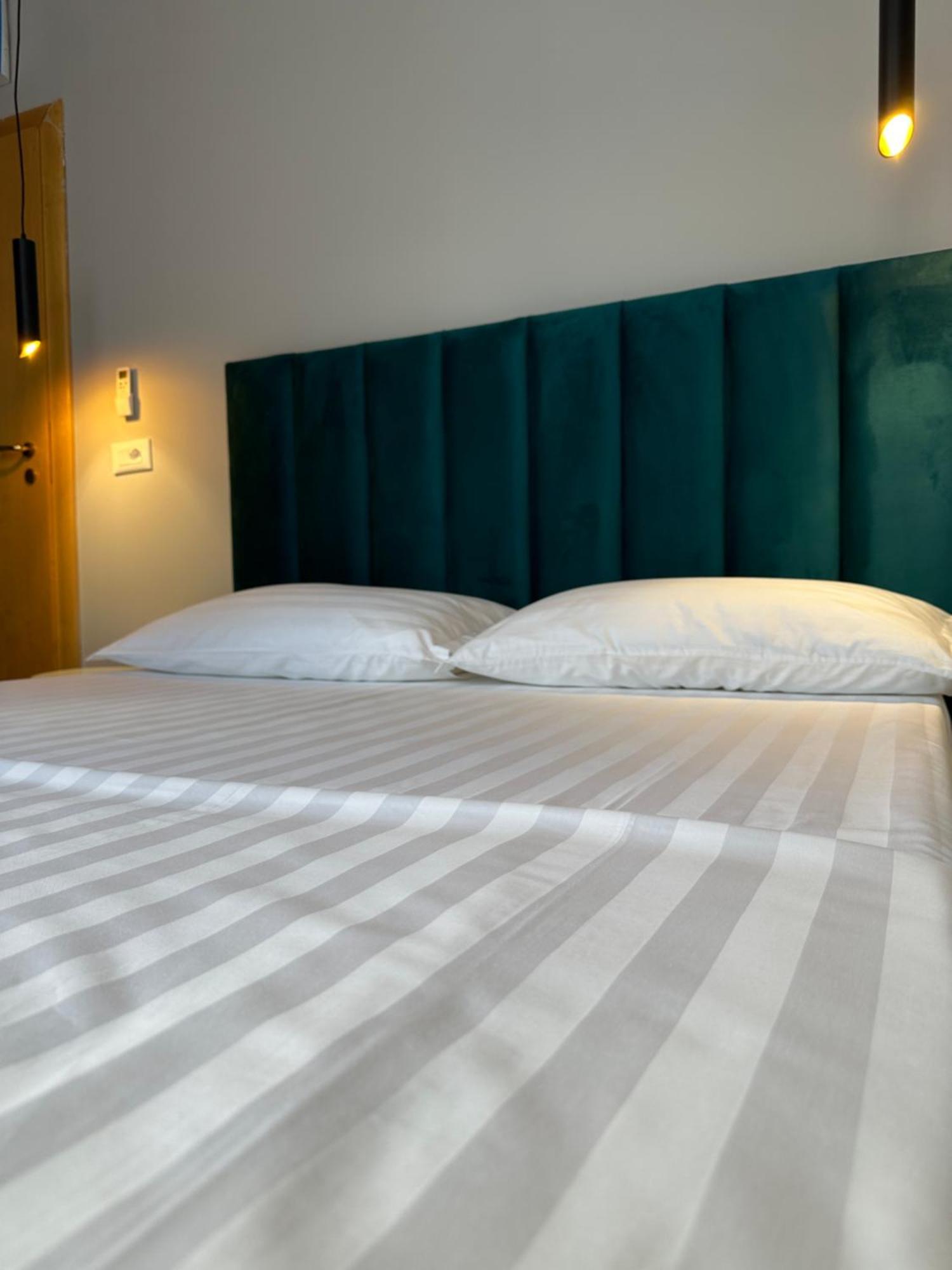 Xhimi'S Seaside Apartments Durrës Zewnętrze zdjęcie
